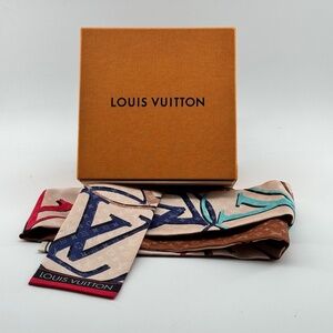 Louis Vuitton Scarf